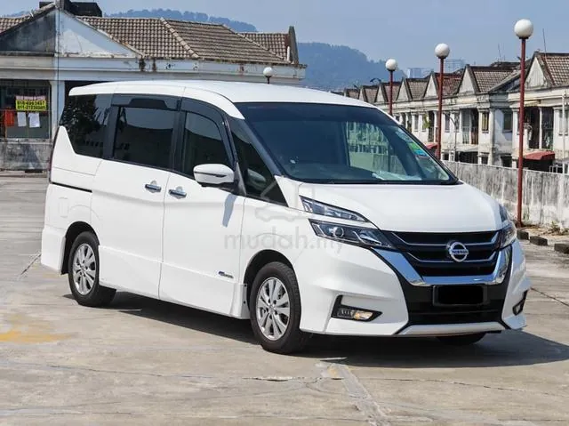 Nissan Serena 2.0