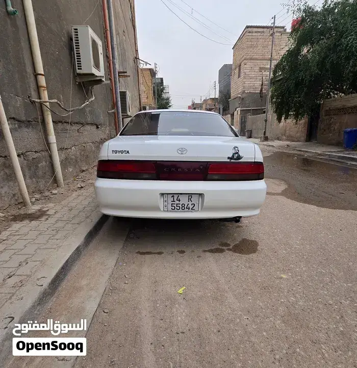 Toyota Crown 1994 photo 3