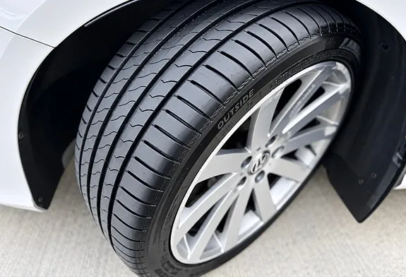 Volkswagen Passat 2013 photo 5