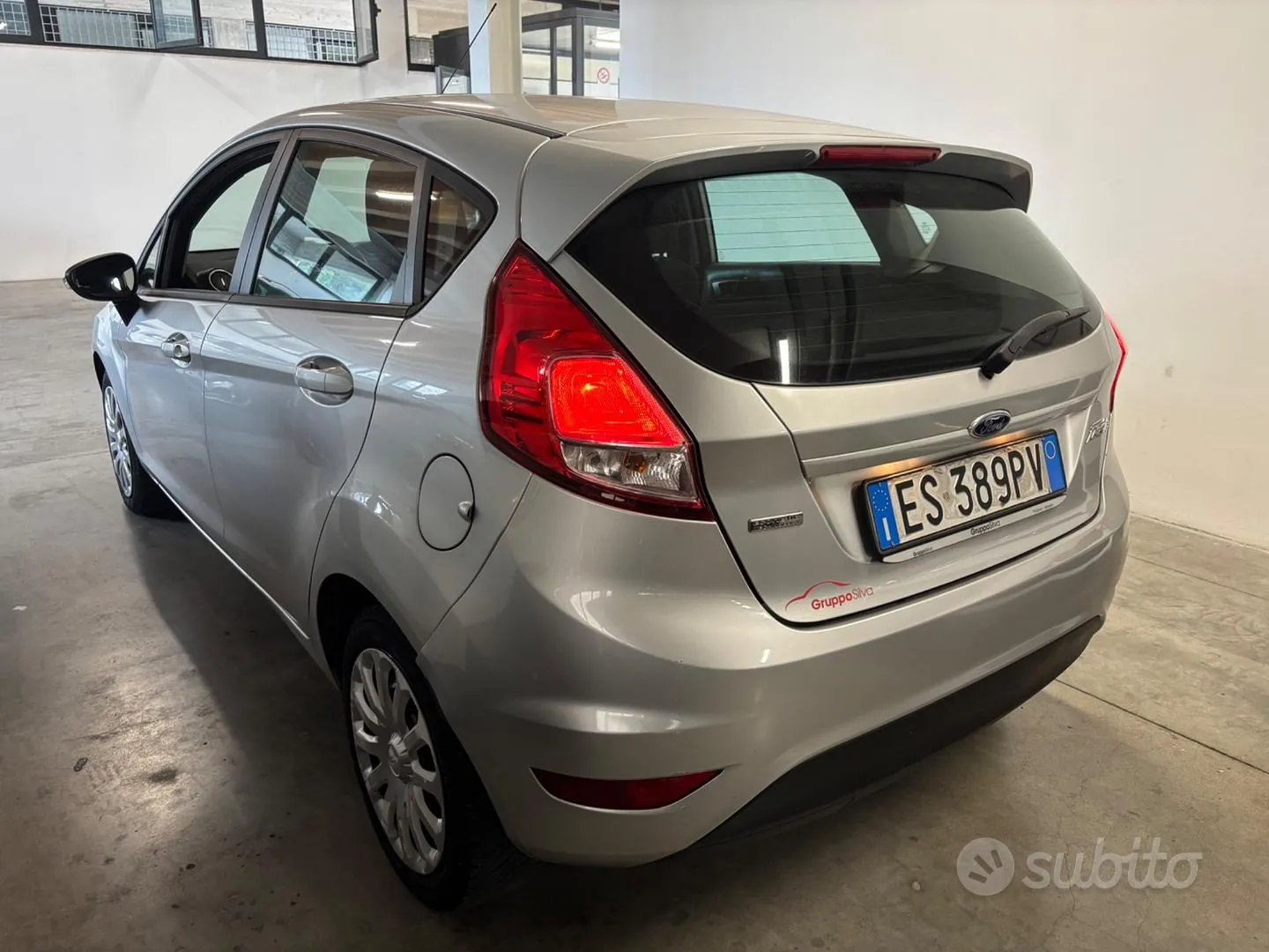 Ford Fiesta 2013 photo 2