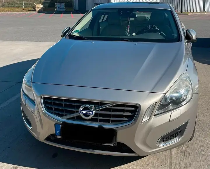 Volvo S60