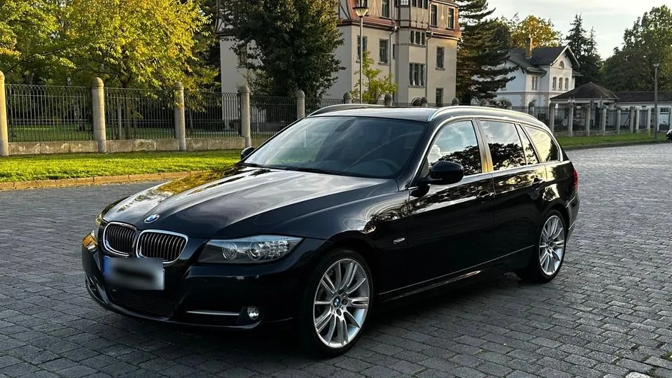 BMW 325I
