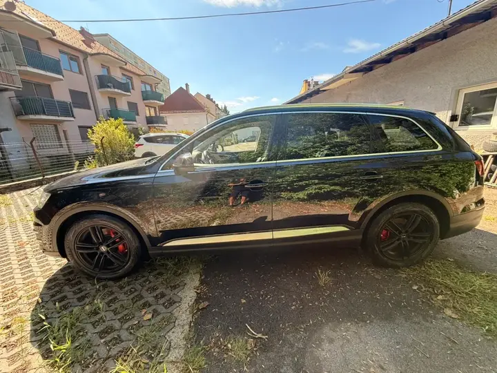 Audi Q7 2015 photo 3