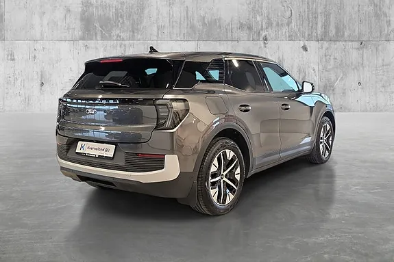 Ford Explorer 2026 photo 5