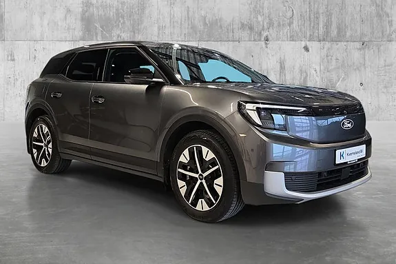 Ford Explorer 2026 photo 3