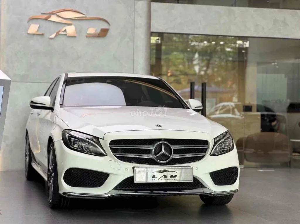 Mercedes-Benz C-Class 2017 photo 2