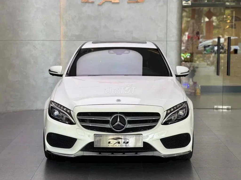 Mercedes-Benz C-Class