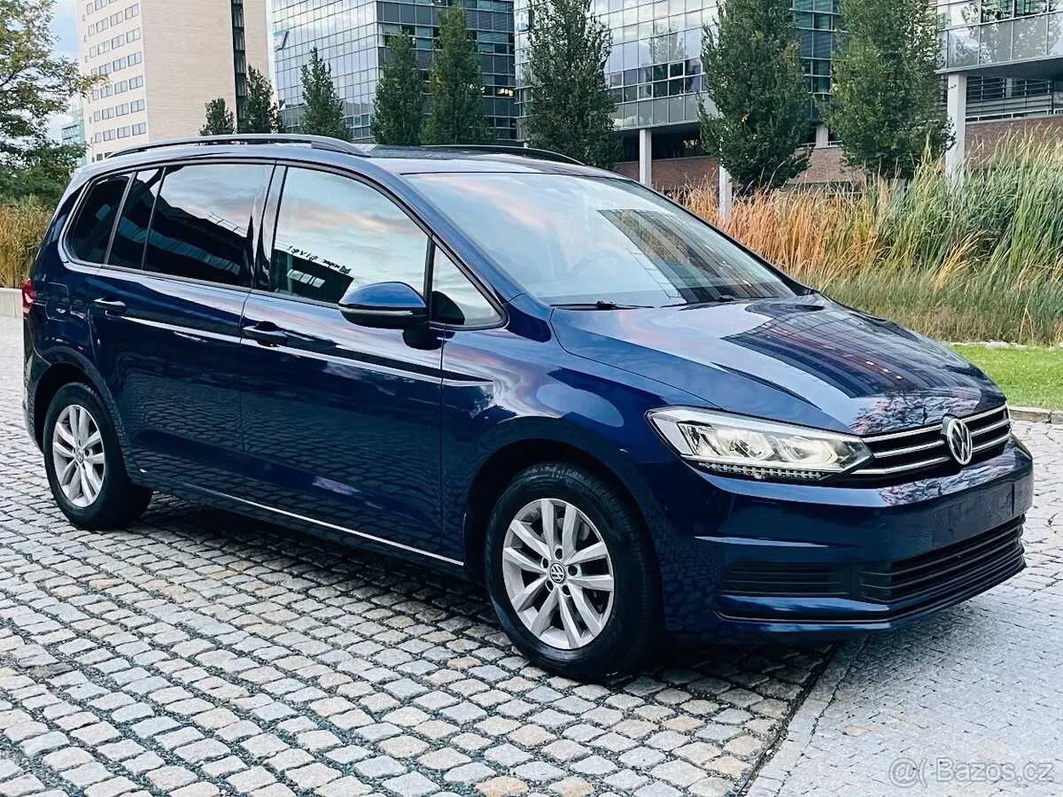 Volkswagen Touran 2016 photo 5