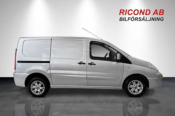 Peugeot Expert 2016 photo 2