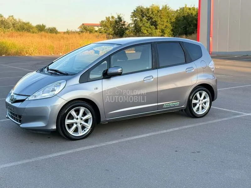 Honda Jazz 2011 photo 2