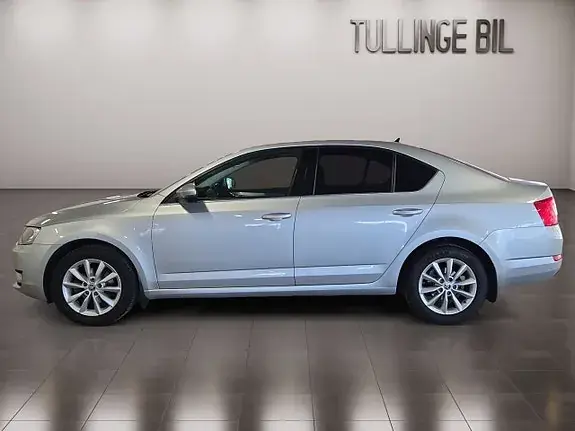 Skoda Octavia 2016 photo 2