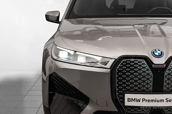 BMW Ix 2023 photo 4