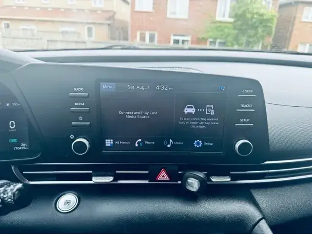Hyundai Elantra 2022 photo 4