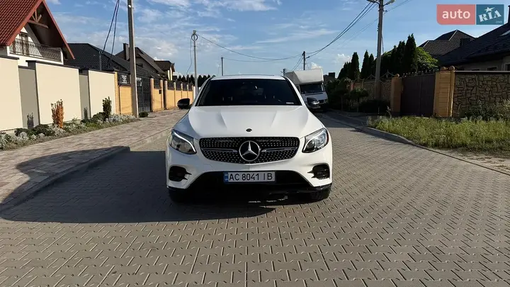 Mercedes-Benz Glc