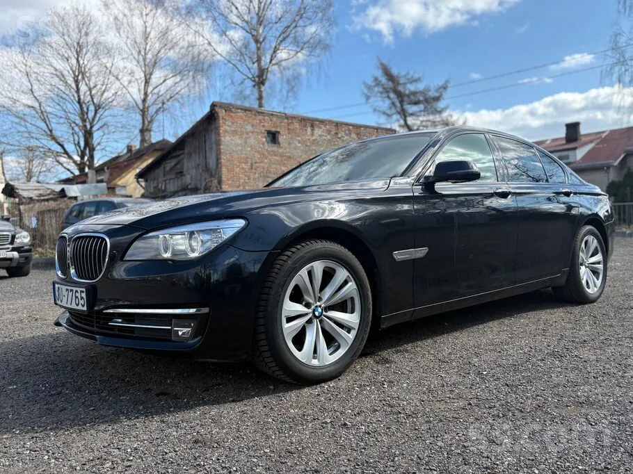 BMW 730 2015 photo 4