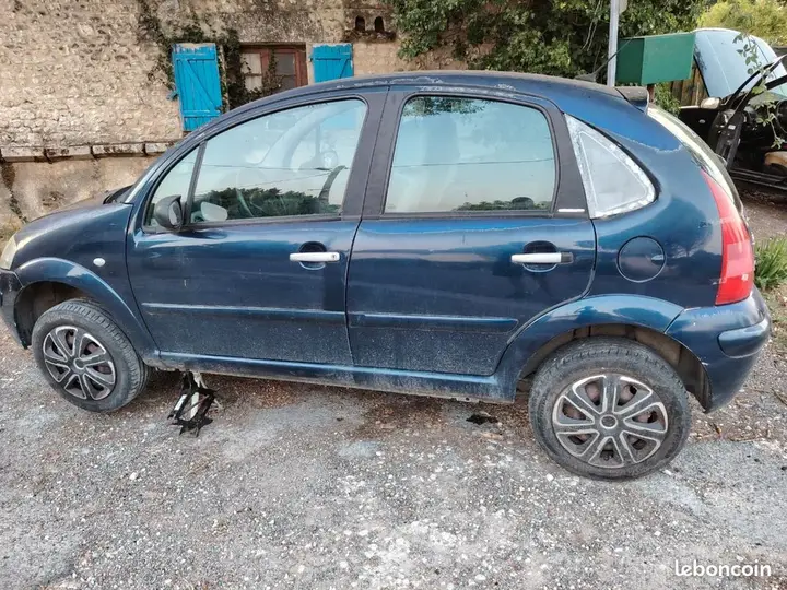 Citroen C3 2003 photo 3
