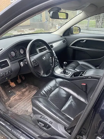 Volvo V70 2008 photo 3