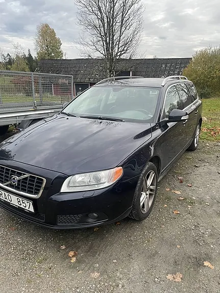 Volvo V70 2008 photo 2
