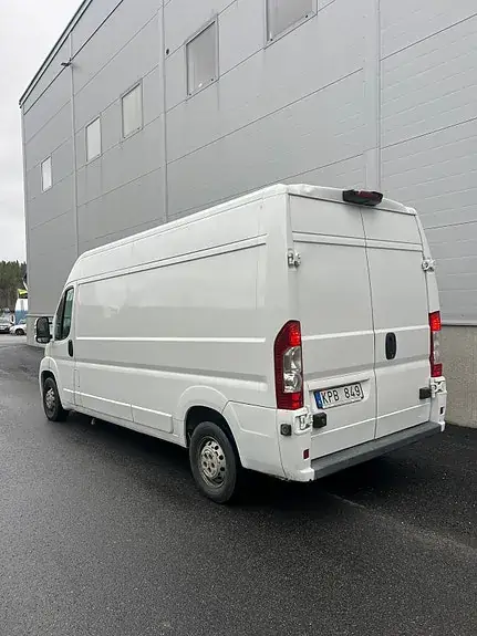 Peugeot Boxer 2010 photo 3