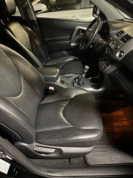 Toyota Rav4 2008 photo 5