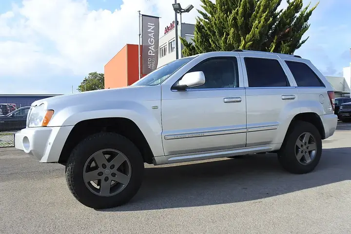Jeep Grand Cherokee 2007 photo 2