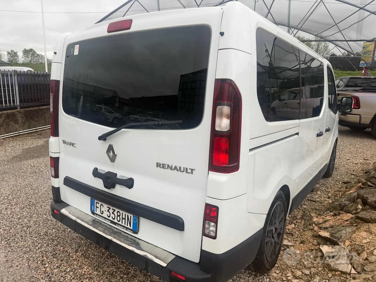 Renault Trafic 2017 photo 3