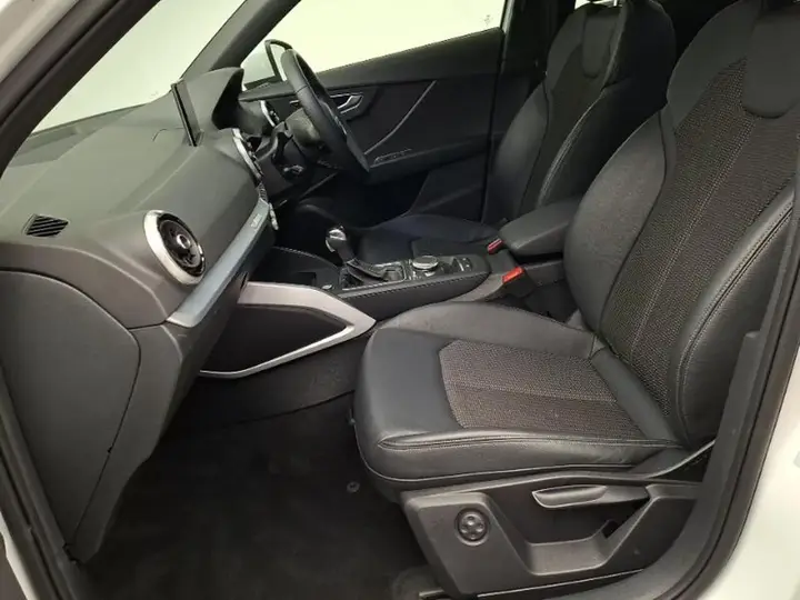 Audi Q2 2023 photo 5