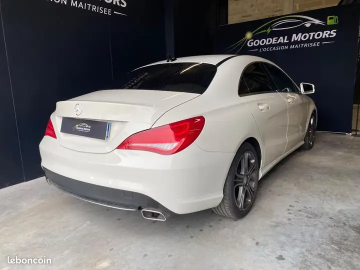 Mercedes-Benz Cla 200 2015 photo 5