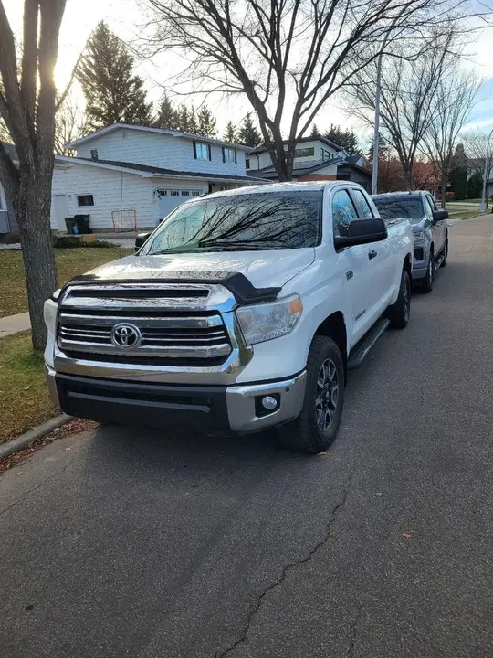 Toyota Tundra 2016 photo 2