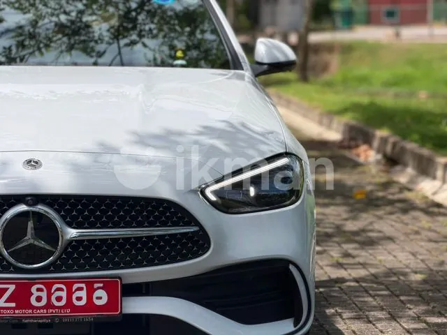 Mercedes-Benz C200 2023 photo 4