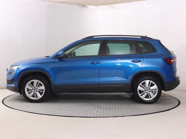 Skoda Karoq 2026 photo 2