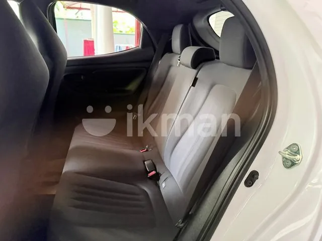 Toyota Yaris 2024 photo 5