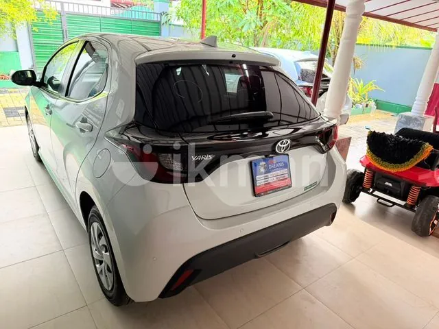 Toyota Yaris 2024 photo 3