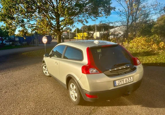 Volvo C30 2010 photo 3