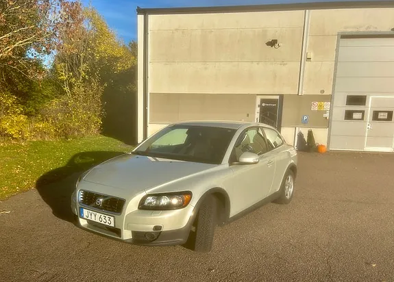 Volvo C30 2010 photo 2