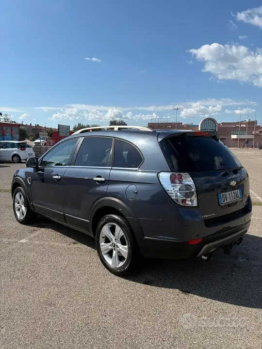 Chevrolet Captiva 2009 photo 4