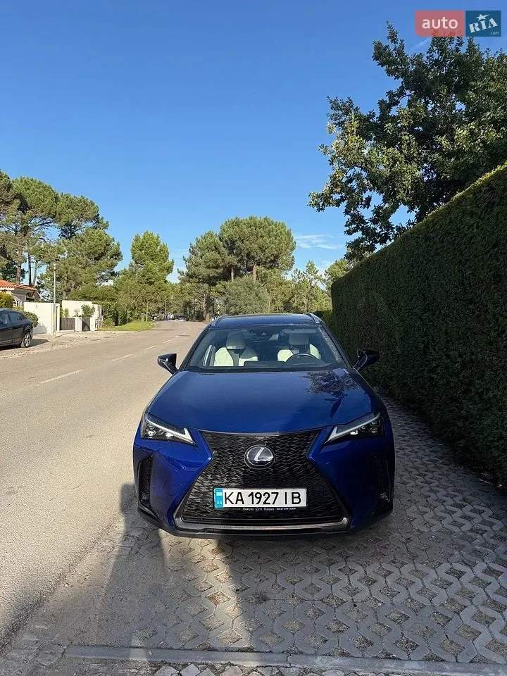 Lexus Ux 2021 photo 4