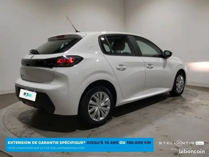 Peugeot 208 2022 photo 5