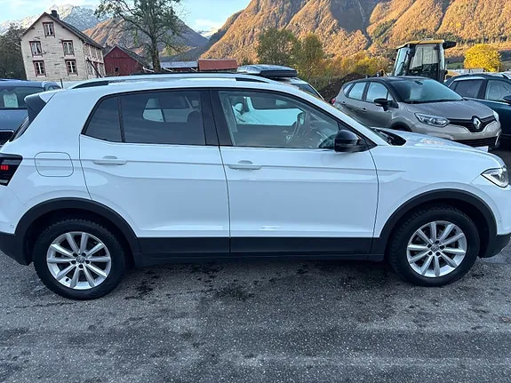 Volkswagen T-Cross 2019 photo 4