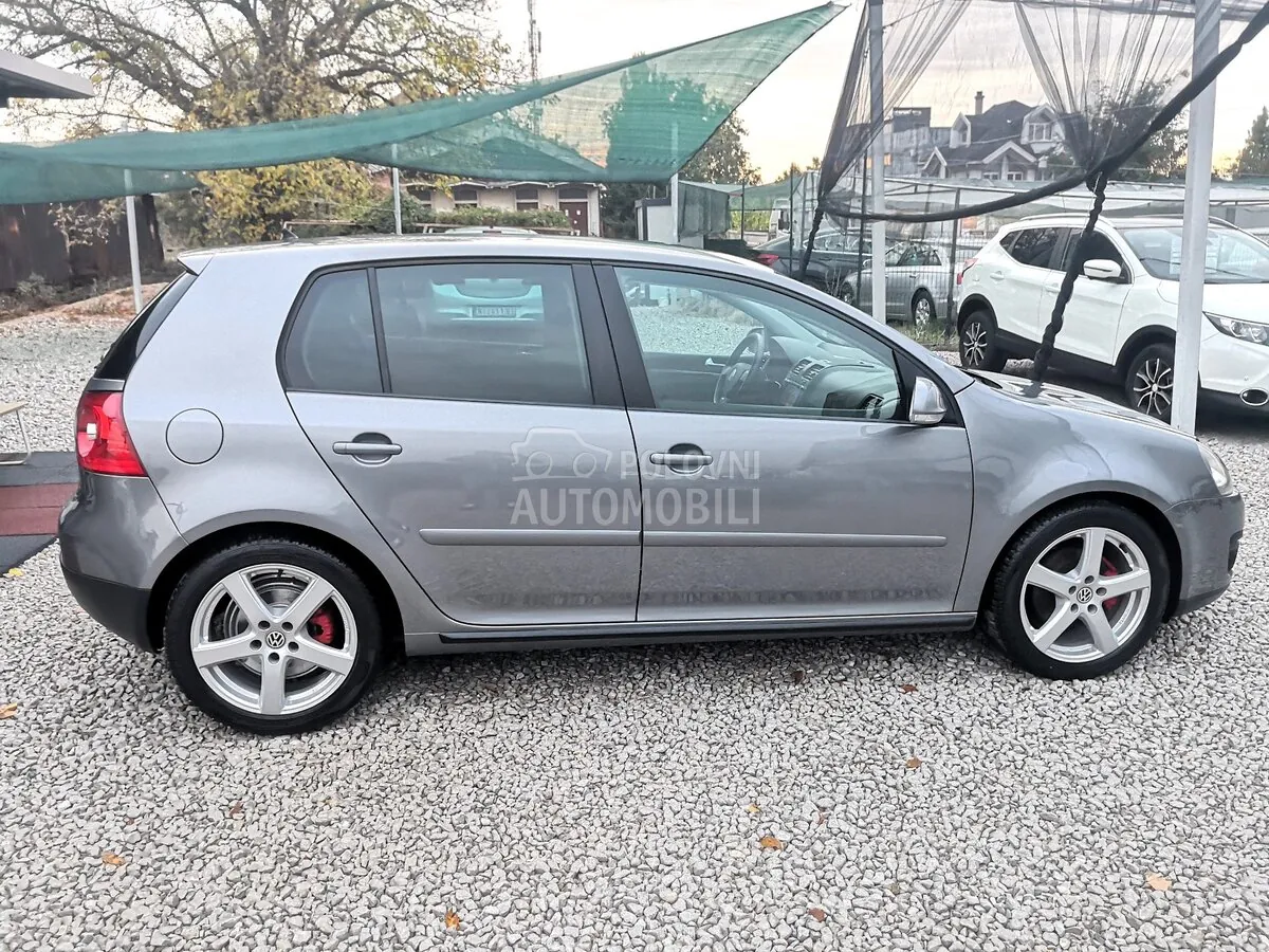 Volkswagen Golf 5 2007 photo 2