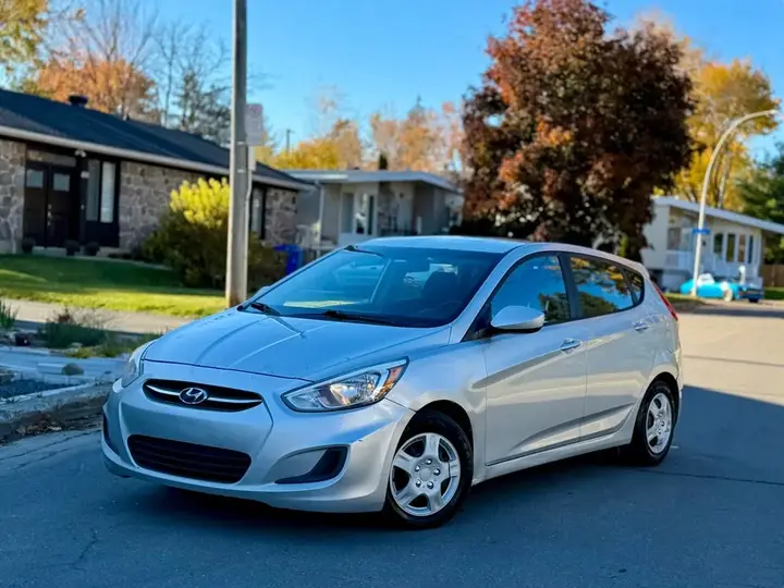 Hyundai Accent 2015 photo 2
