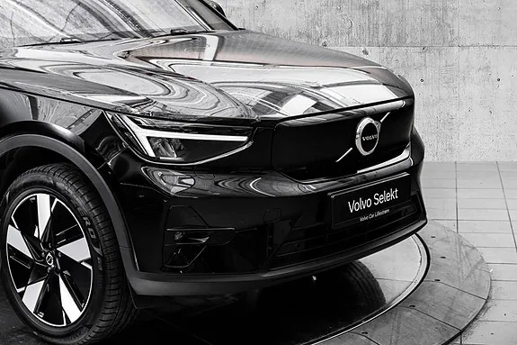 Volvo Ex40 2025 photo 2