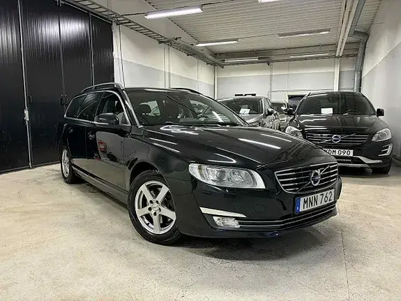 Volvo V70 2015 photo 2