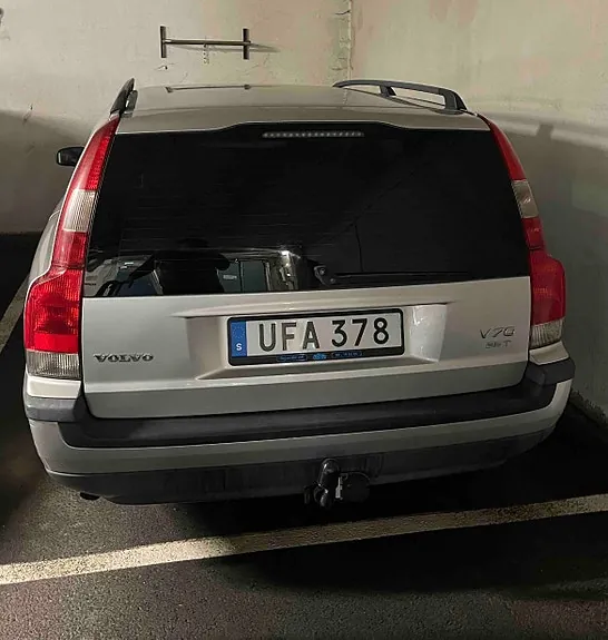 Volvo V70 2004 photo 2