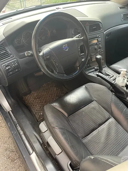 Volvo V70 2004 photo 5