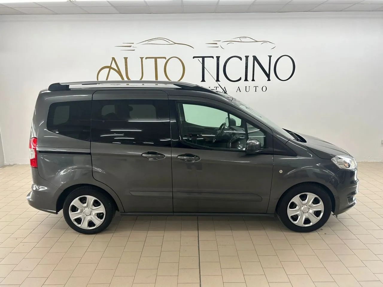 Ford Tourneo Courier 2016 photo 3