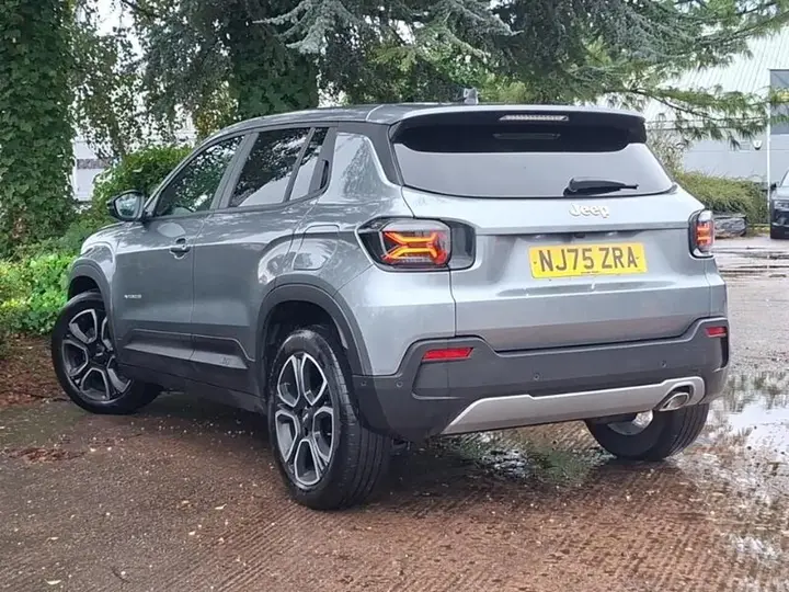 Jeep Avenger 2025 photo 2