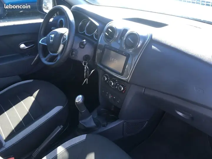 Dacia Duster 2014 photo 3