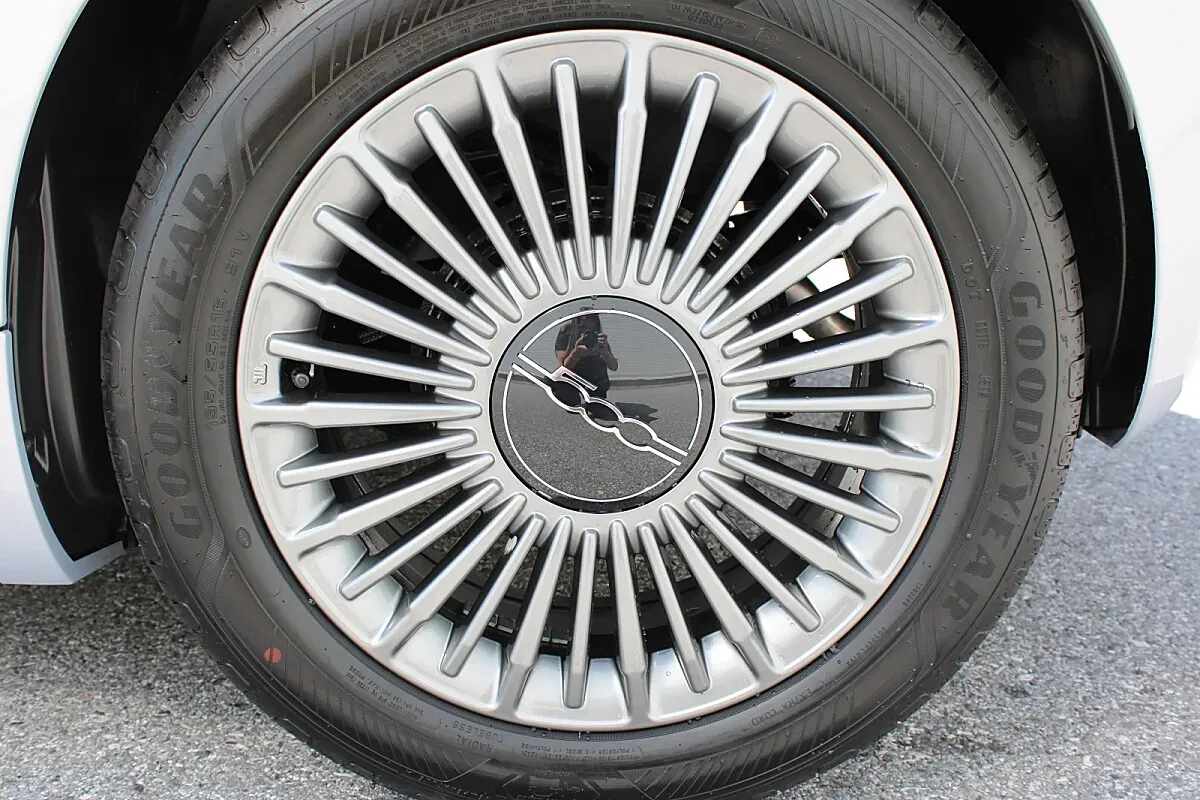 Fiat 500 2026 photo 3