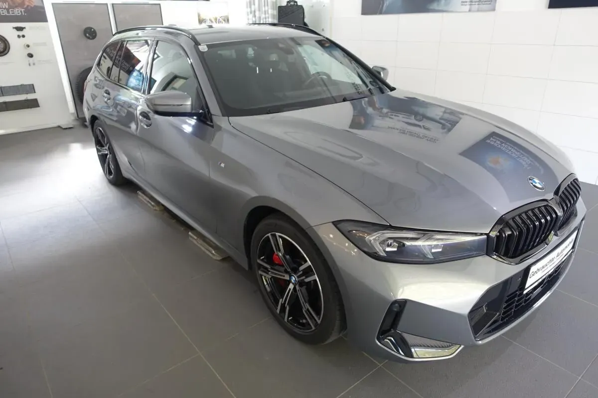 BMW 3 Series 2026 photo 3